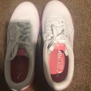 Women 8 1/2 puma